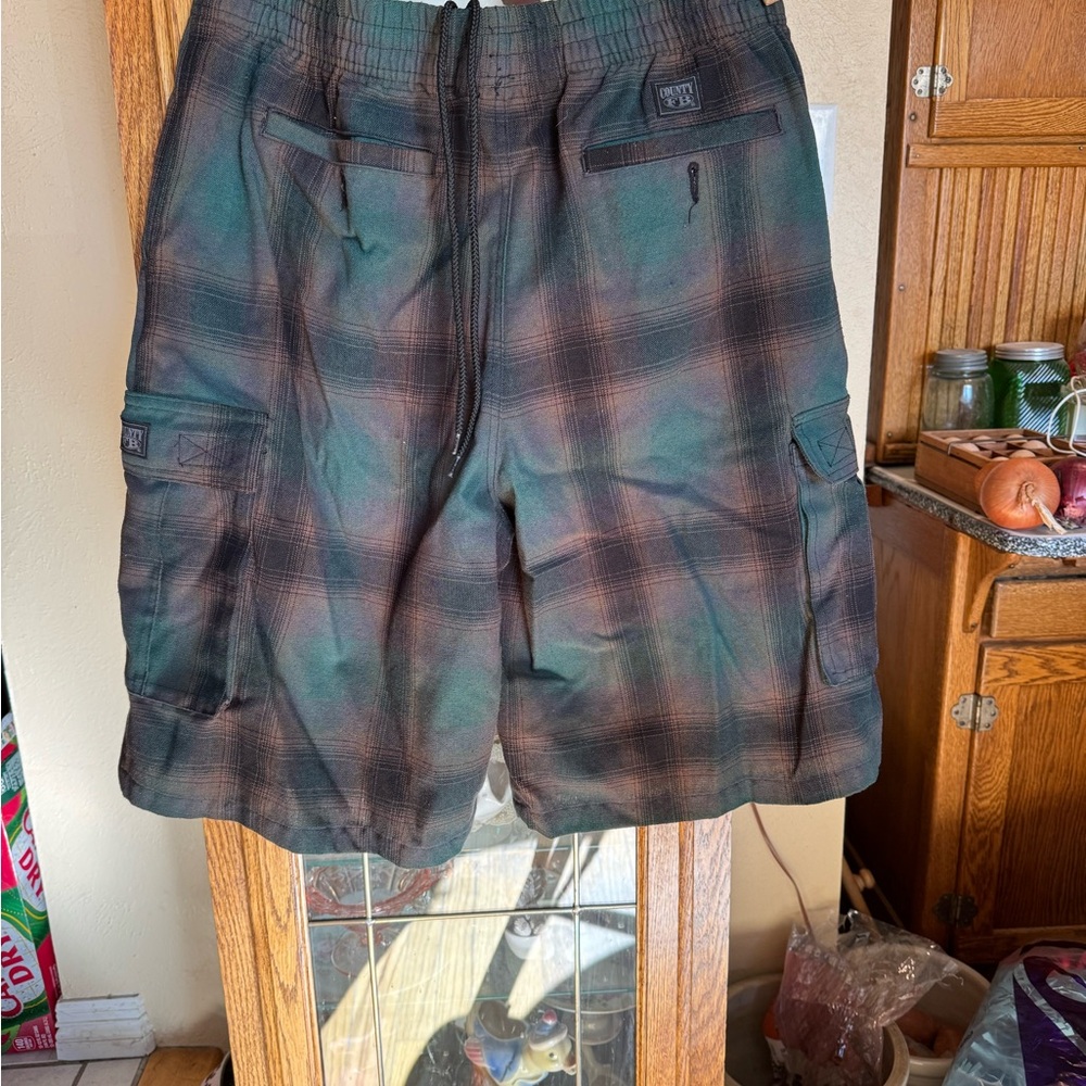 Men's Plaid Cargo Shorts in Green and Brown